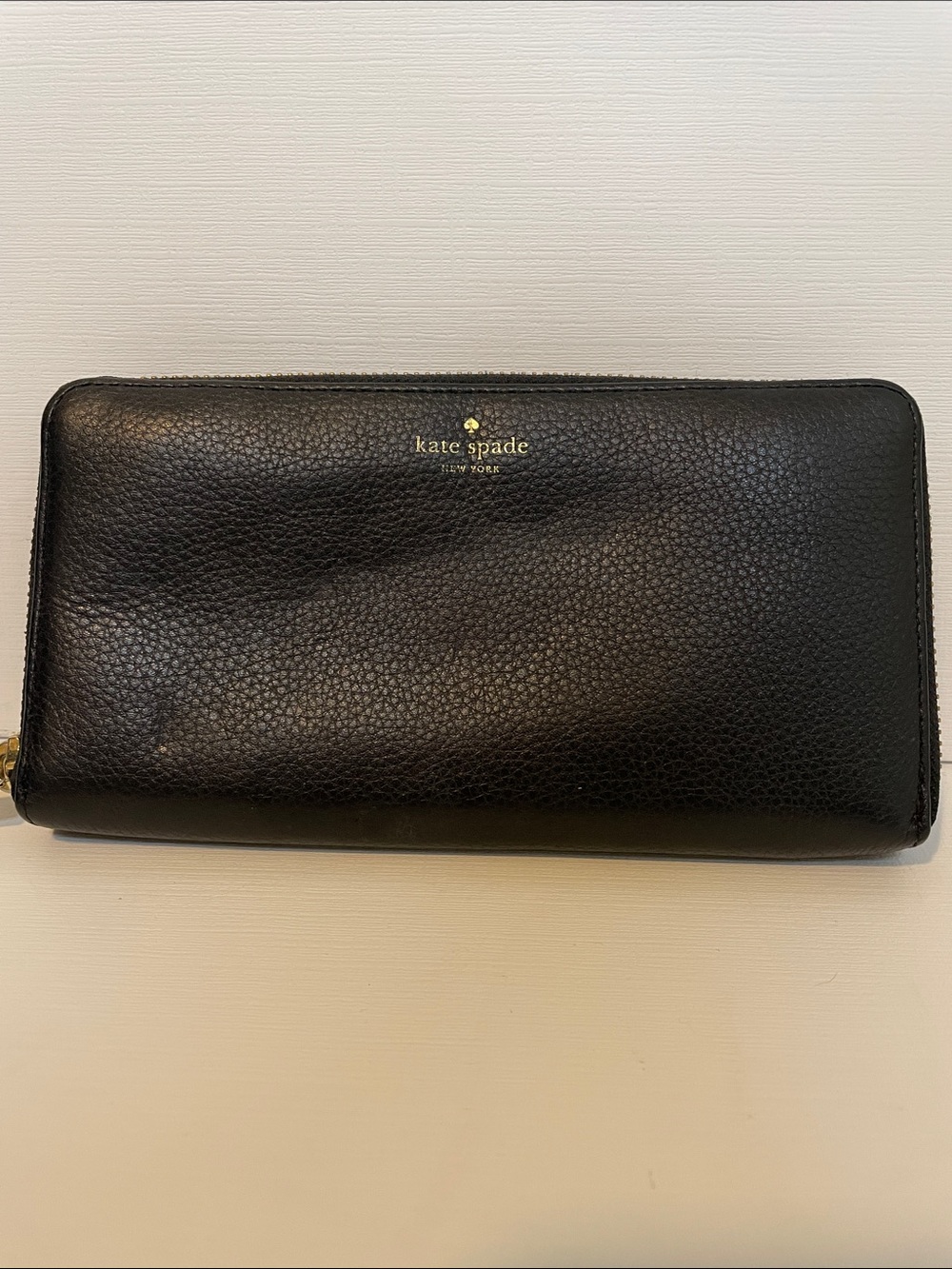 NWOT - kate spade Black Pebbled Leather Zip-Around Wallet with Gold Logo